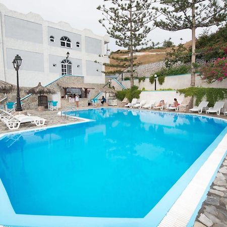 Porto Castello Hotel Фира Екстериор снимка