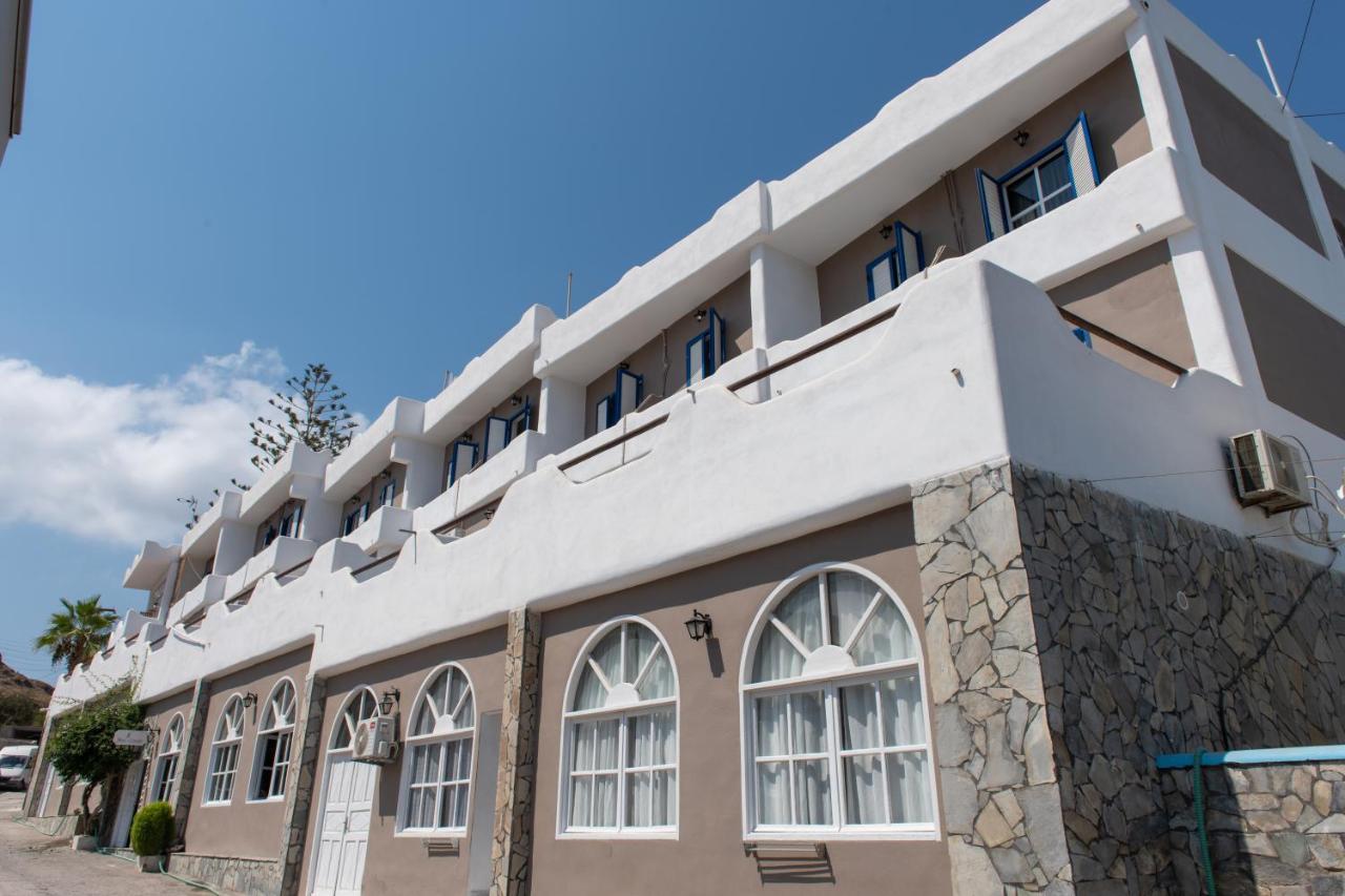 Porto Castello Hotel Фира Екстериор снимка