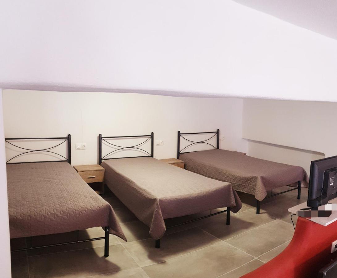 Porto Castello Hotel Фира Екстериор снимка