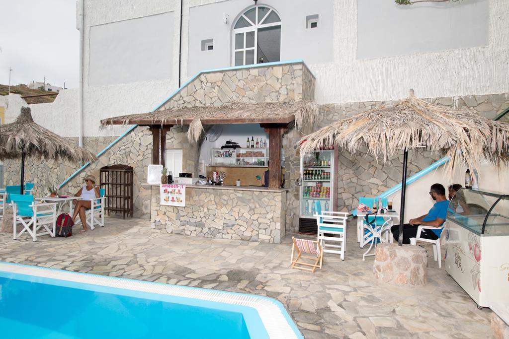Porto Castello Hotel Фира Екстериор снимка